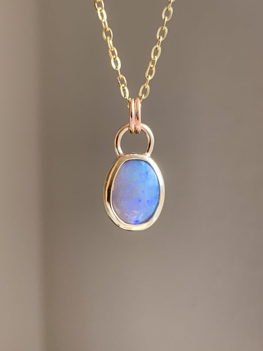 Australian Opal Necklace in Gold (No chain)