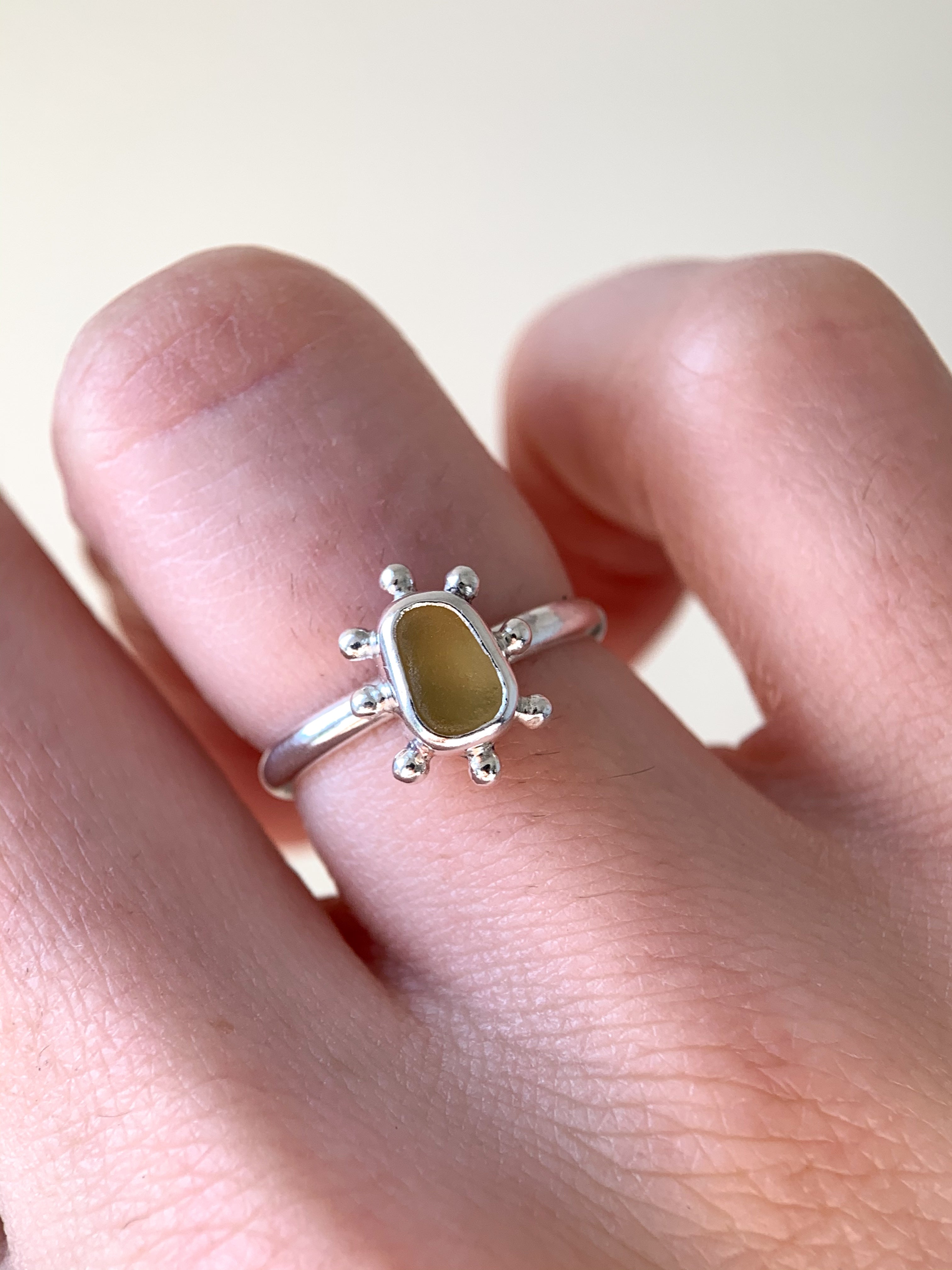 Sea Glass Sun Ring (US 5)