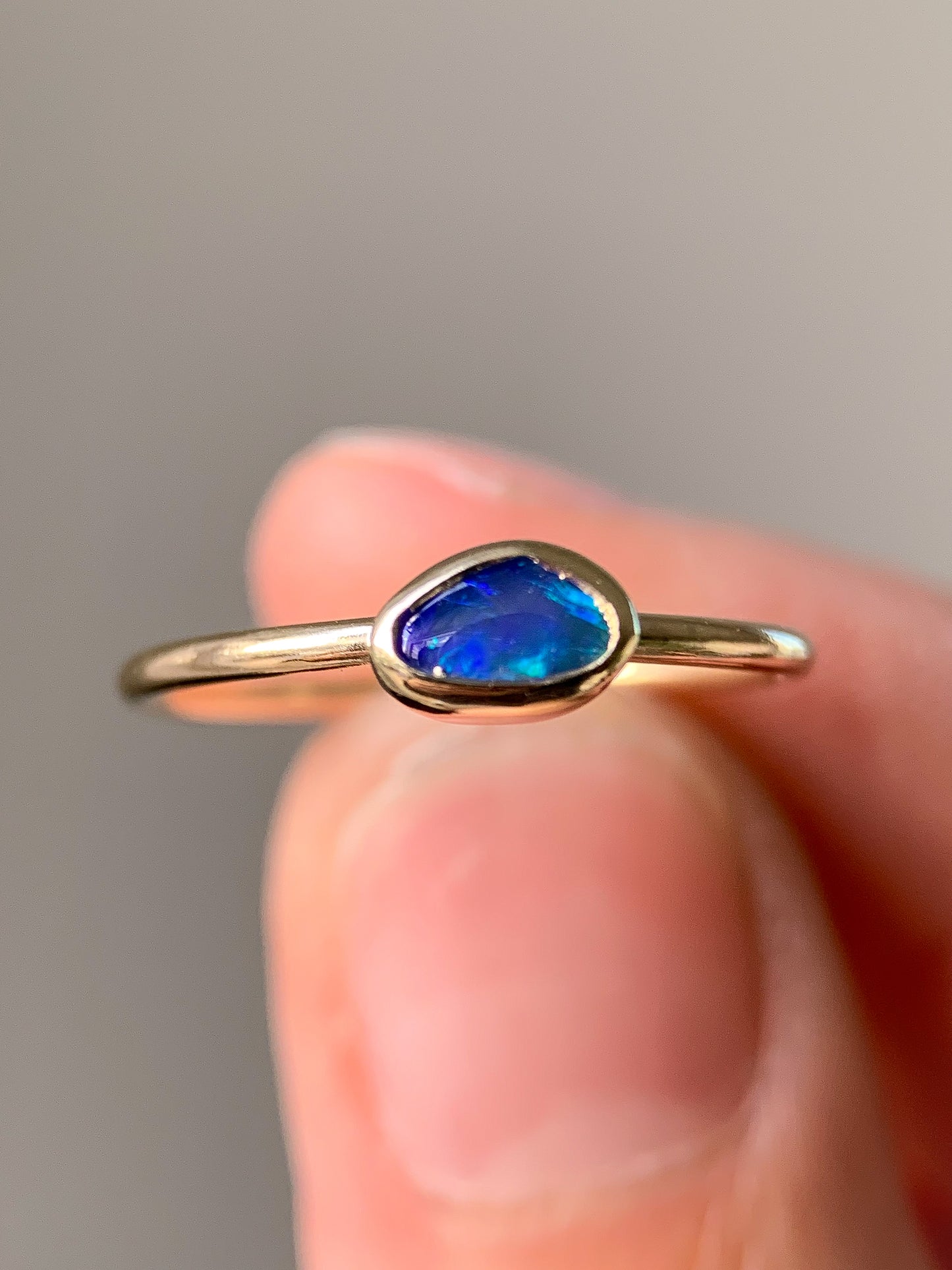 Australian Opal Ring (US 5.5)