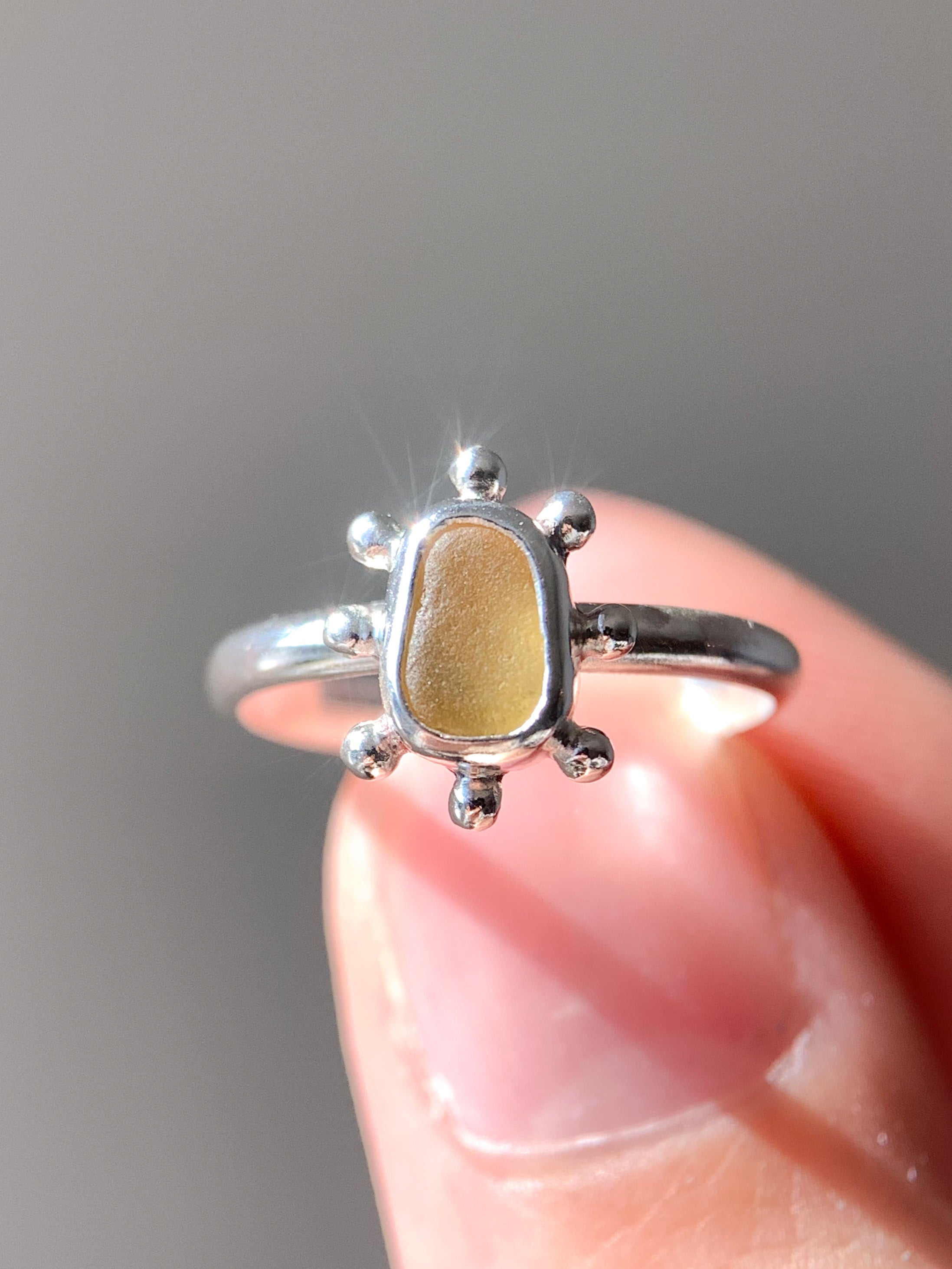 Sea Glass Sun Ring (US 5)